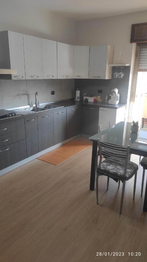 Appartamento In Zona Residenziale Surdo Exterior photo